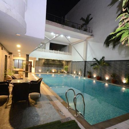 Hotel Eurasia Jaipur Bagian luar foto