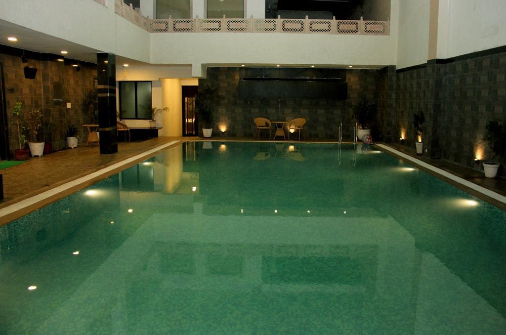 Hotel Eurasia Jaipur Bagian luar foto
